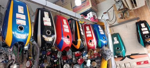 عکس فروشگاه لوازم یدکی موتور سیکلت منابی 2