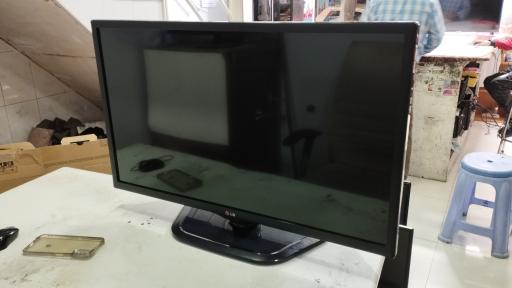 عکس تعمیرات تلویزیون صداوسیما