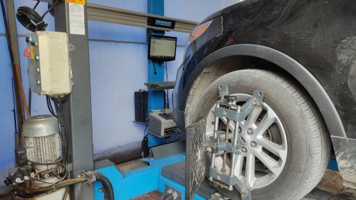 عکس جلوبندی و تنظیم فرمان با دستگاه هیوکیا