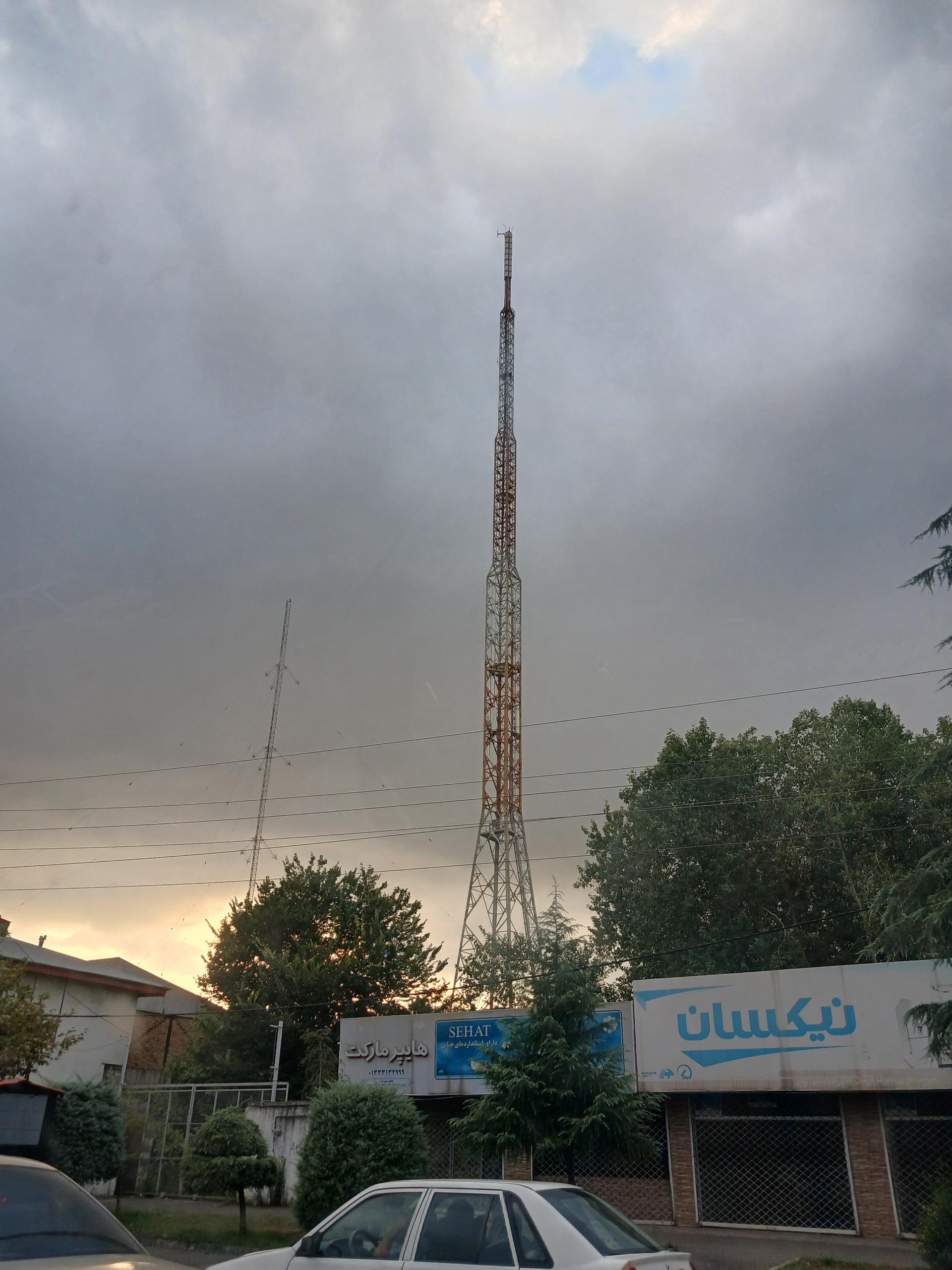 عکس ایستگاه رادیو