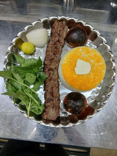 عکس کباب ساطوری بناب عمو حسن