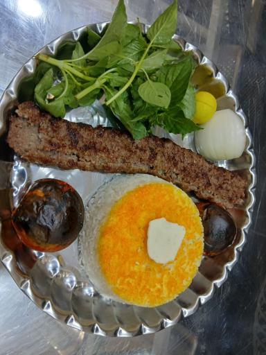 عکس کباب ساطوری بناب عمو حسن
