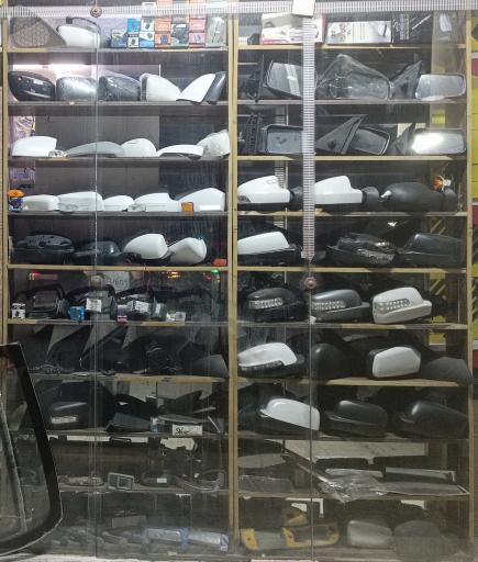 عکس شیشه آینه برف پاکن اتومبیل حمید 