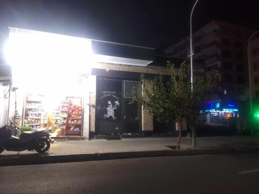 عکس سوپر مارکت شبانه روزی