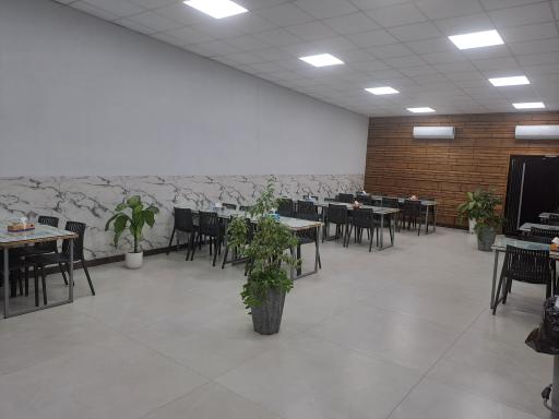 عکس آشپزخانه مرکزی مادر