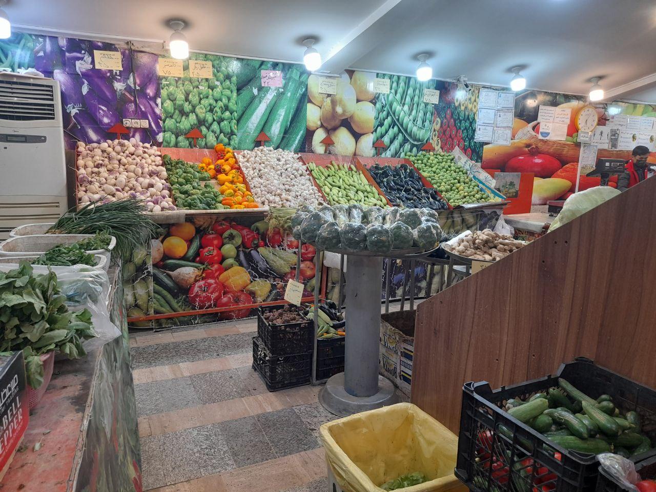 عکس میوه و آبمیوه بازارچه آتیه 