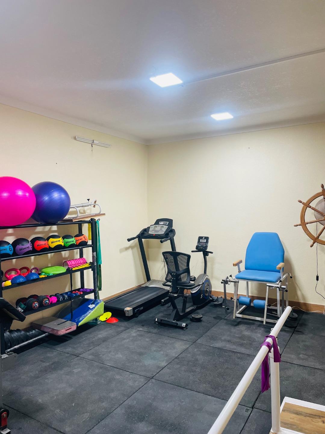 عکس کلینیک فیزیوتراپی انرژی بوشهر