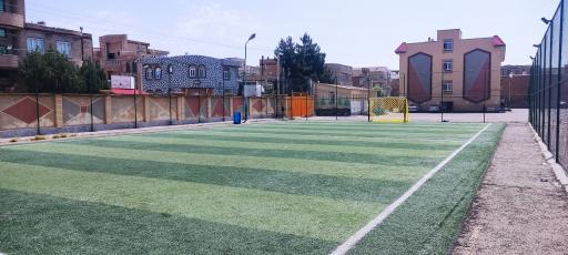 عکس دبستان پسرانه ۹ دی