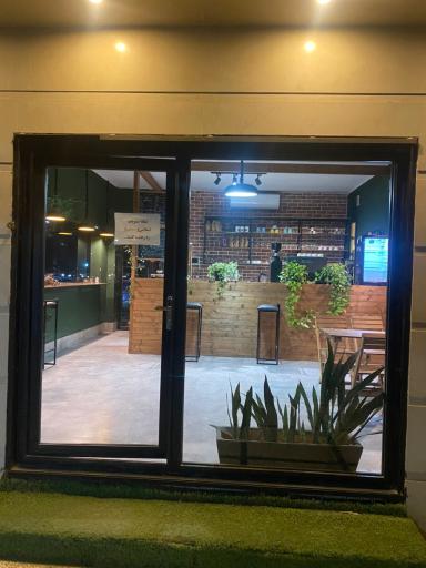 عکس کافه گیشا