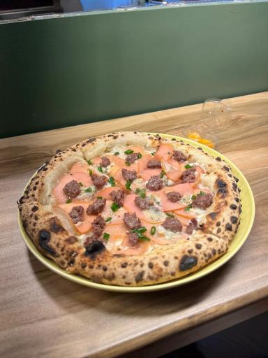 عکس آر اف پیتزا