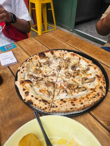 عکس آر اف پیتزا