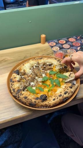 عکس آر اف پیتزا