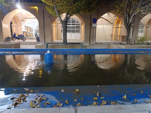 عکس میدان خان یزد