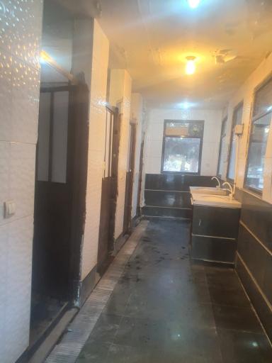 عکس سرویس بهداشتی بوستان علامه