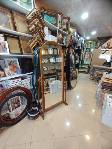 عکس خدمات شیشه و توری مهری