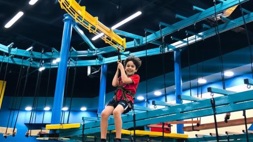 عکس شهربازی سرزمین روشانو