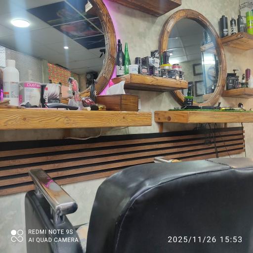 عکس پیرایش داریوش