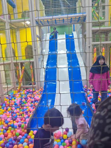 عکس سرزمین روشانو