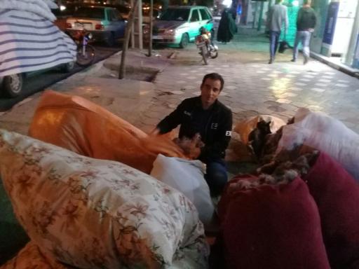 عکس لحافدوزی و پارچه سید