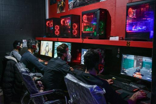 عکس گیم سنتر پرشین