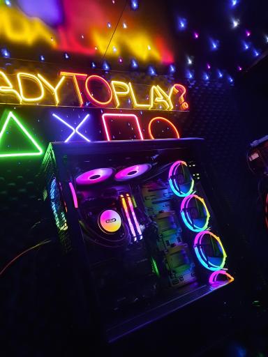 عکس گیم سنتر پرشین