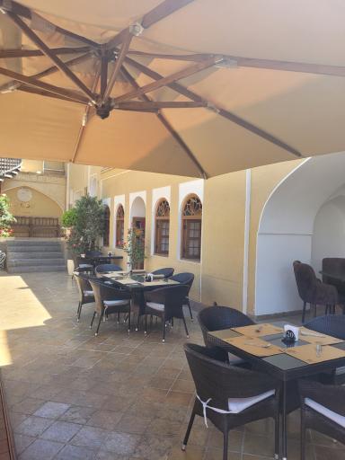 عکس عمارت سیمون