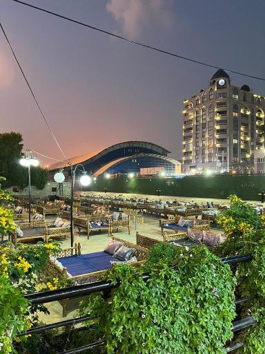 رستوران ساحلی