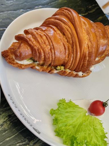 عکس کافه پاریس