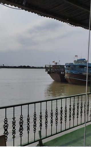 عکس رستوران ساحلی