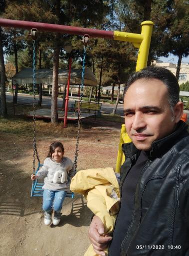 عکس پارک بازی کارگران