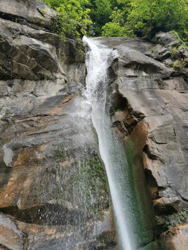 عکس آبشار راشنه