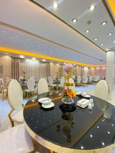 عکس تالار مهتاب