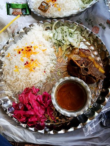 عکس رستوران پیچ شمرون