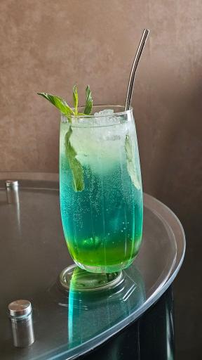 عکس کافه حاج امیر