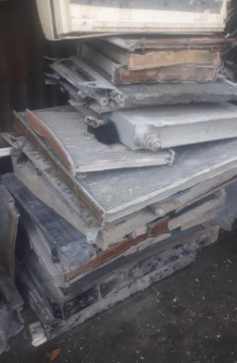 عکس انبار ضایعاتی رستمی