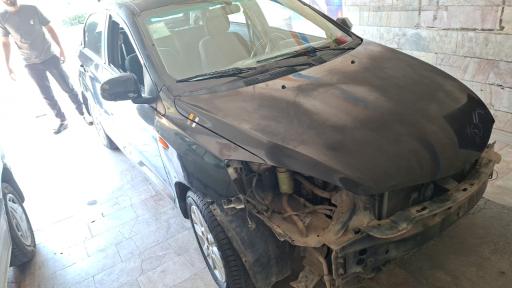 عکس تعمیرات انواع طلق چراغ خودرو های ایرانی و خارجی 