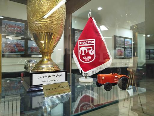 عکس موزه فوتبال آذربایجان