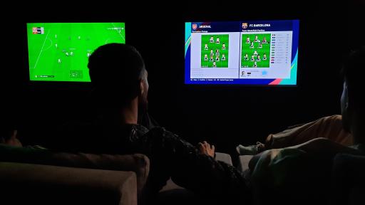 عکس کافه کلوپ ثامن