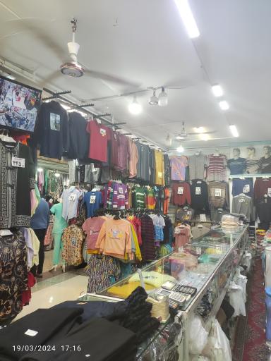 عکس بازار توریستی بهمن(روسها سابق)