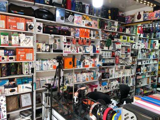 عکس استودیو آقا رضا