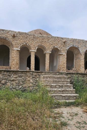 کوشک نور آباد