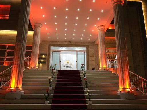 عکس تالار و رستوران مهرپویان