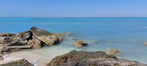 عکس جزیره خارکو