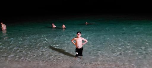 عکس جزیره خارکو