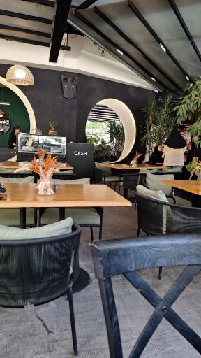 عکس کافه مون 