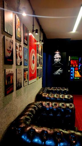 عکس آموزشگاه آزاد سینمایی هدیه فیلم