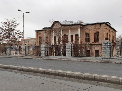 عکس عمارت سردار مفخم قزوین