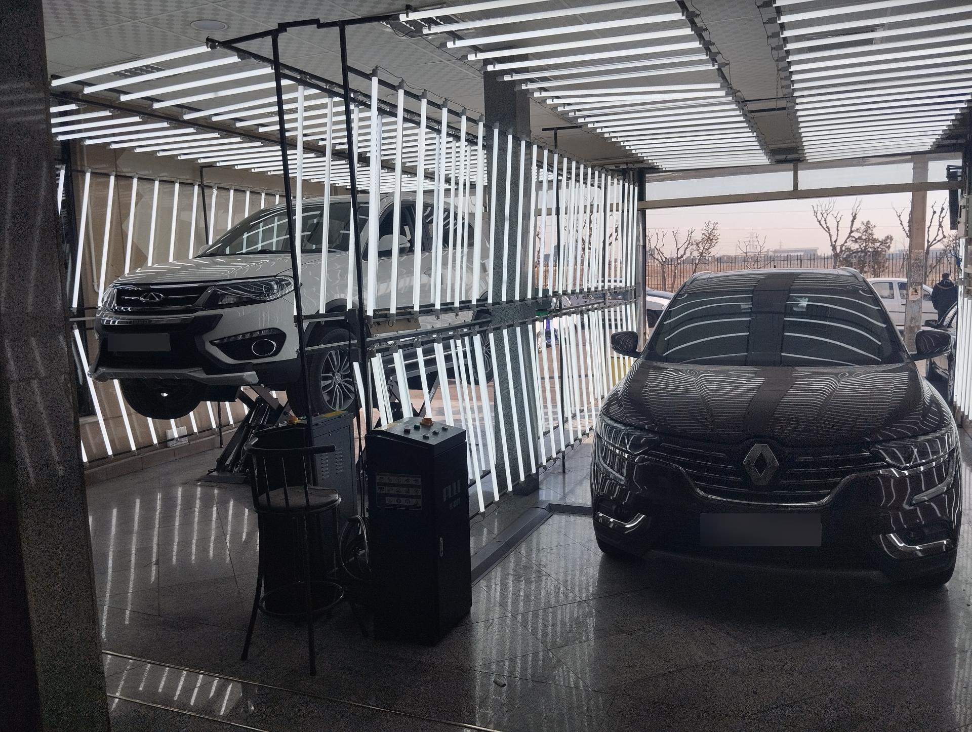 عکس تشخیص رنگ آزادی 