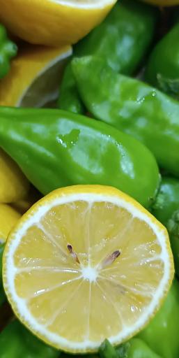 عکس رستوران و غذای بیرون بر ریواس