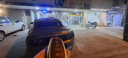 عکس مرکز خدمات و تعمیر دزدگیر تصویری